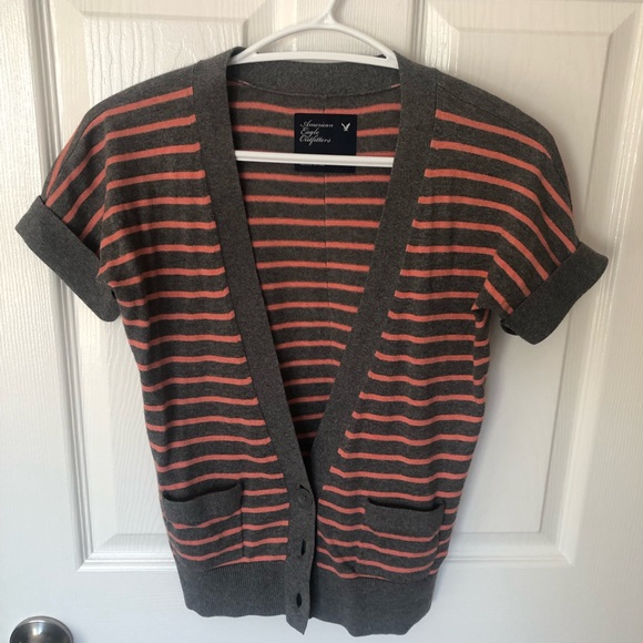 American Eagle Grey & Pink Short-Sleeve Buttoned Cardigan